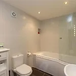 High Biggin Отель *